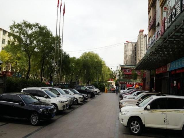 Jingjiang Inn Xining West Wuxi Road Qinghai Normal University Exteriör bild